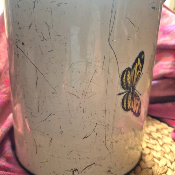 1940's Vinyage Metalum Brazilian Collectable Tin With Butterflies - Picture 5 of 9